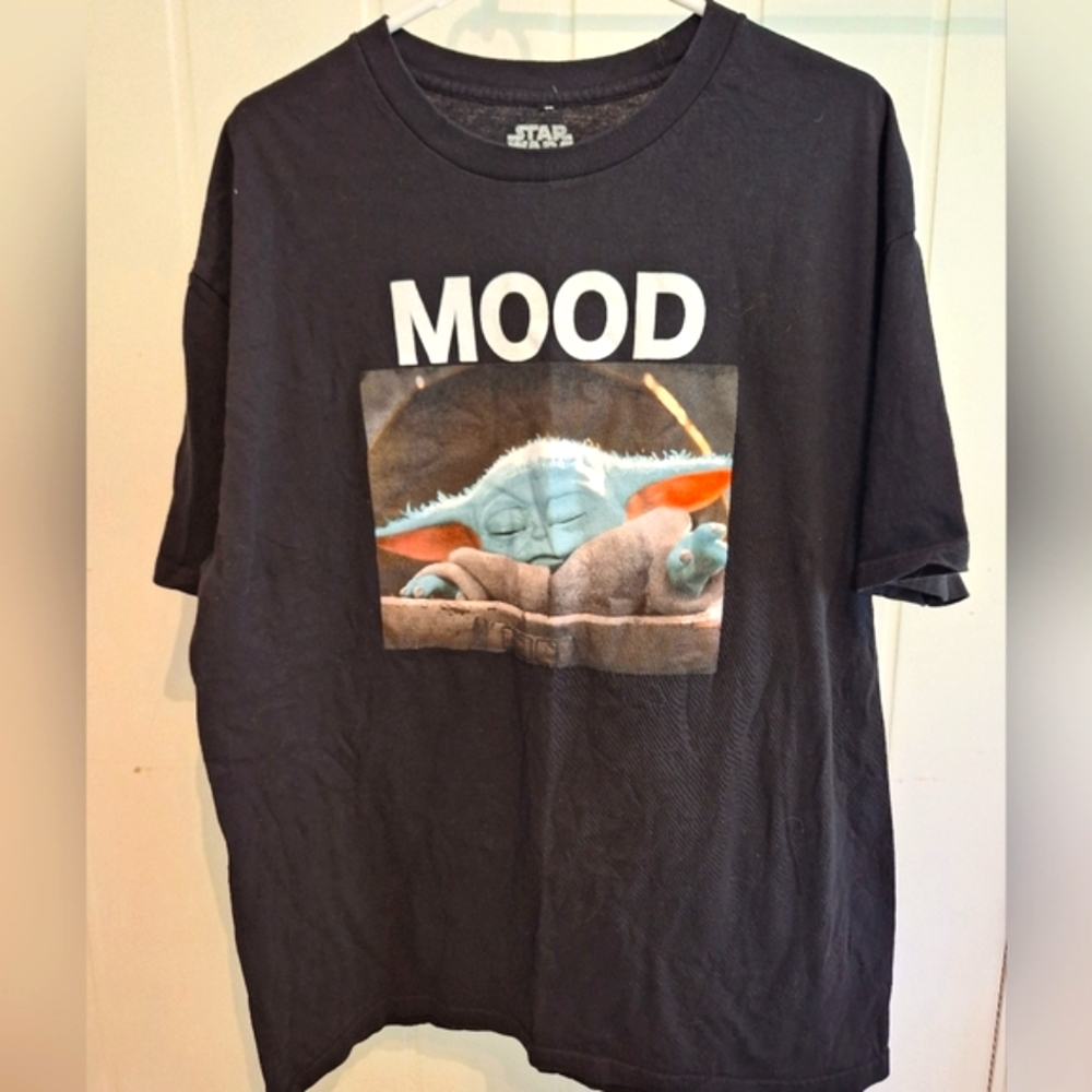 Star Wars Grogu Black Graphic Tee Movie Memorabelia Size XL Very Good Condition